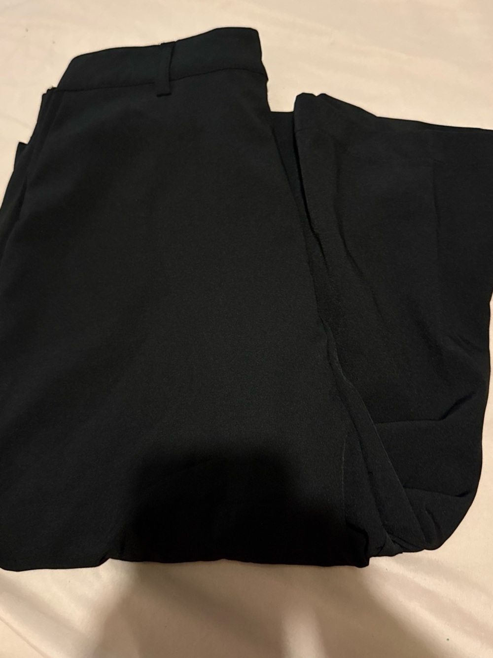 Women’s black trouser jorts size small can fit medium